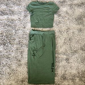 Body con Distressed Two Piece